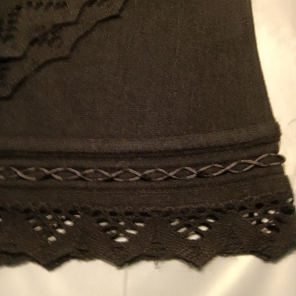 Shawl - Picture 6 of 11